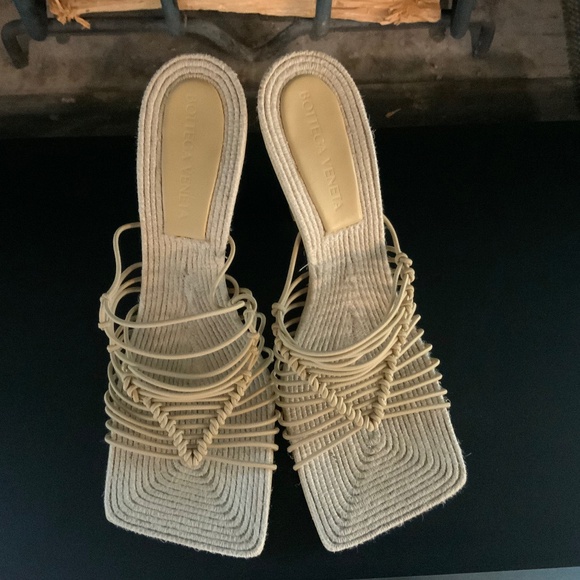 Bottega Venetta Strappy Heels - Picture 1 of 10